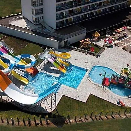 Hotell Win & 3*