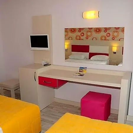 Hotell Win & 3*
