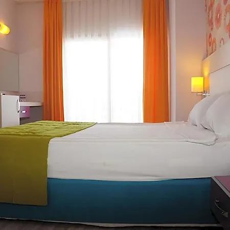 Win & Hotel Sidé